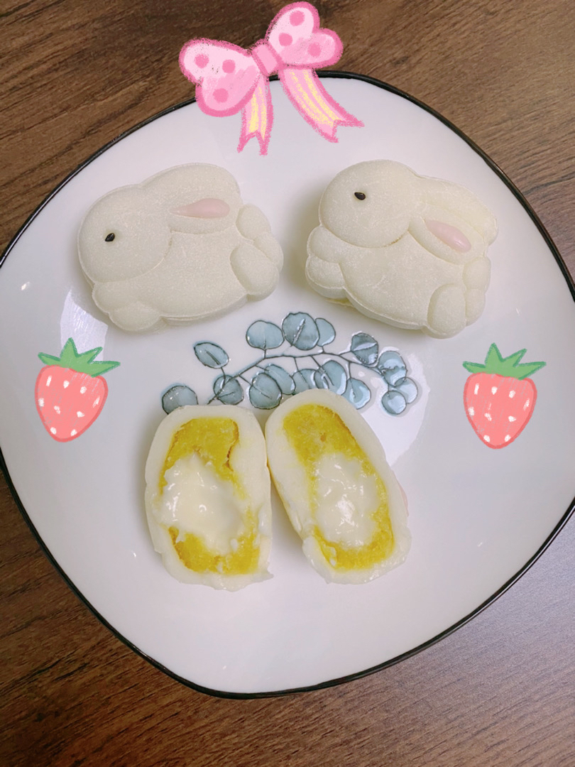 《Tinrry+》萌萌的小白兔冰皮月饼，快手简单，冰凉酸甜超解腻！
