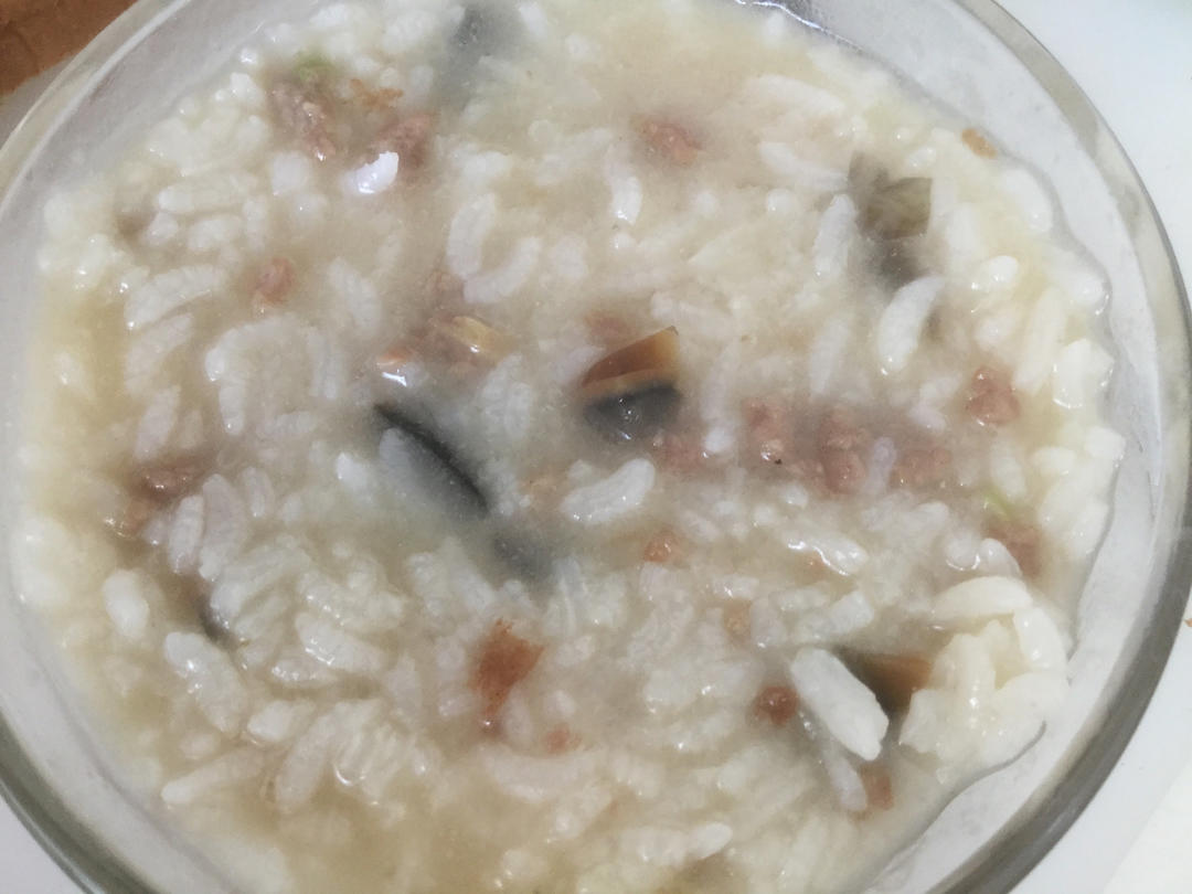 菠菜皮蛋瘦肉粥(巧用剩米饭)&皮蛋瘦肉燕麦粥(健康版)