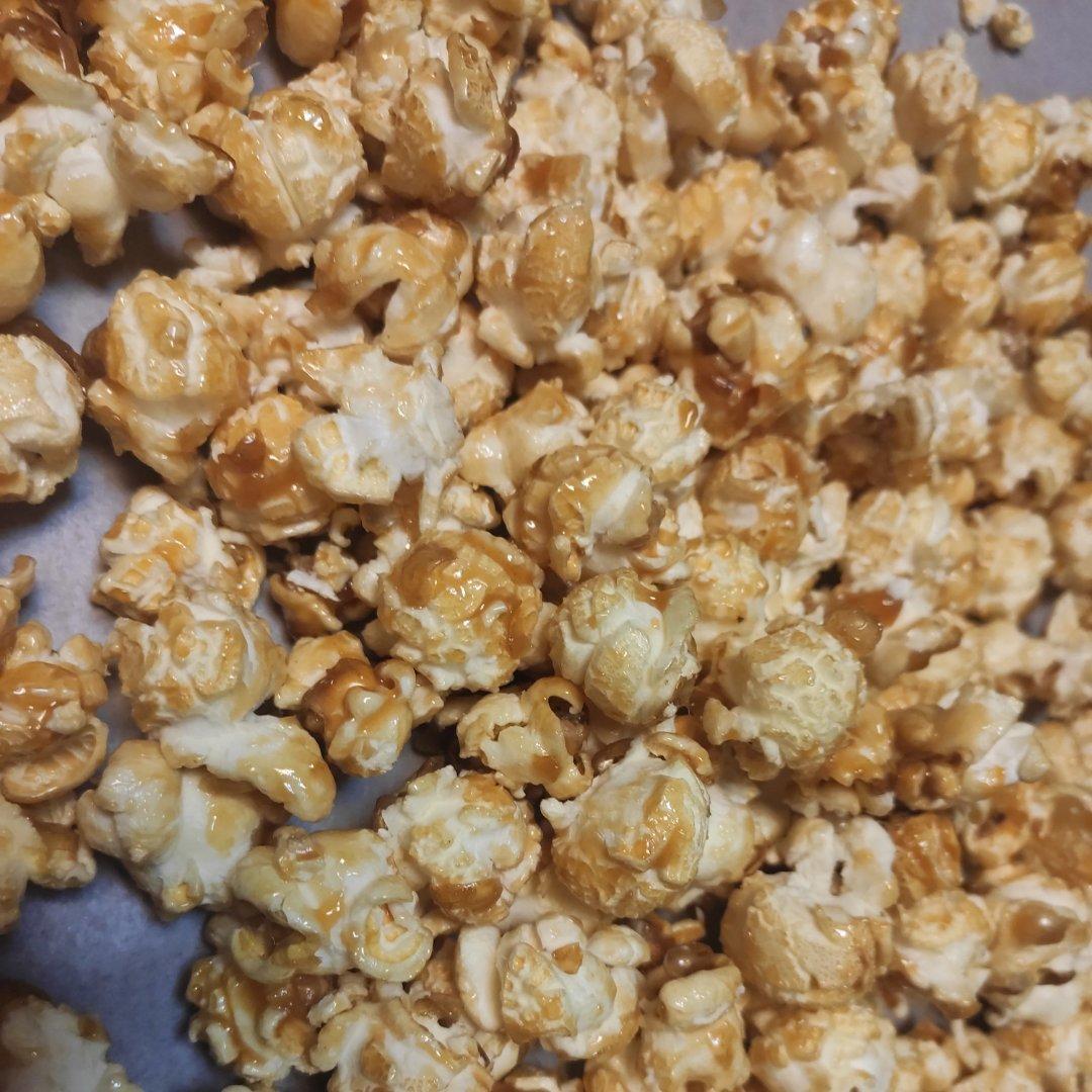 【焦糖爆米花】在家也能做出电影院的爆米花。