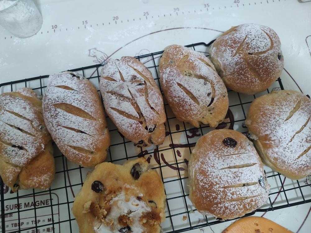 奶酪馅蔓越莓面包