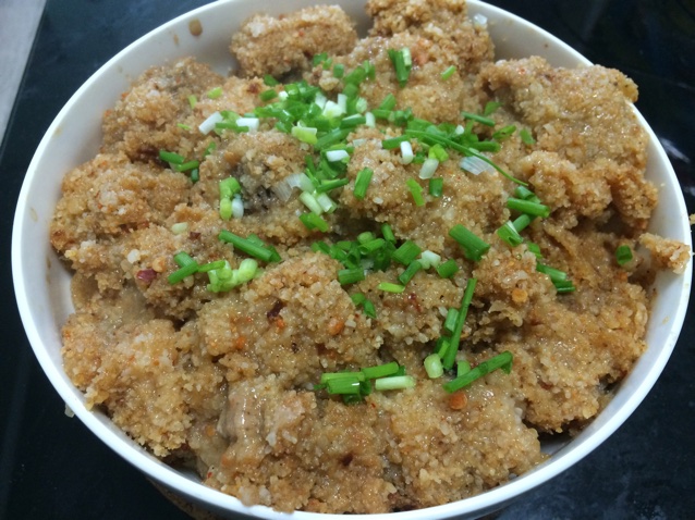 川味粉蒸排骨