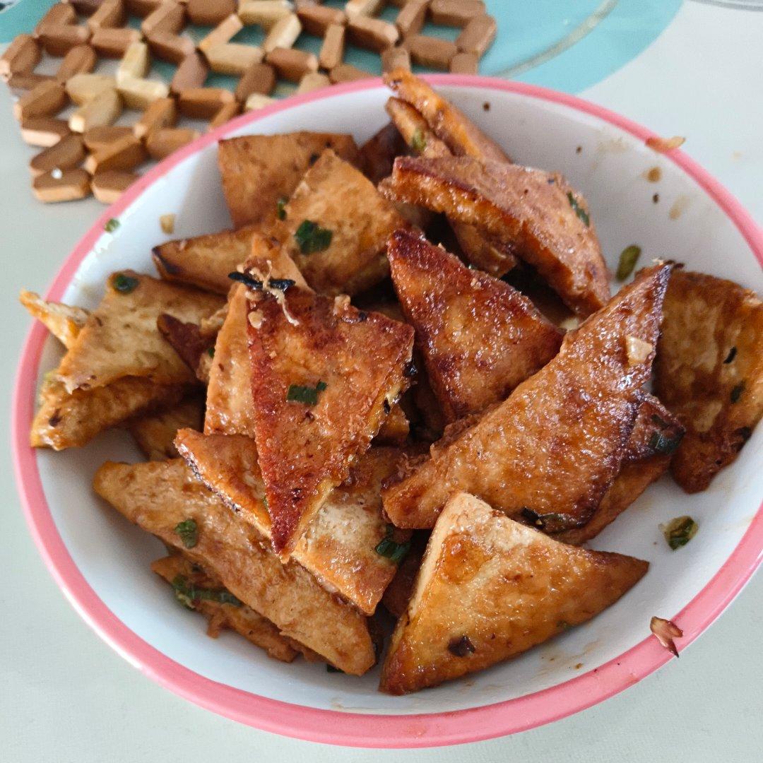 焖煎豆腐