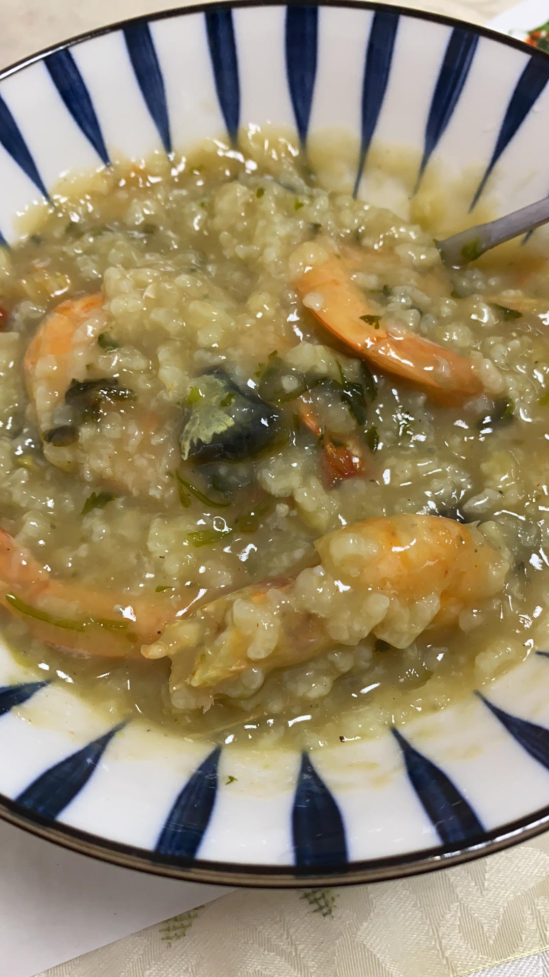 皮蛋鲜虾粥（快手懒人版）