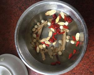 秋季润燥汤的做法 步骤2