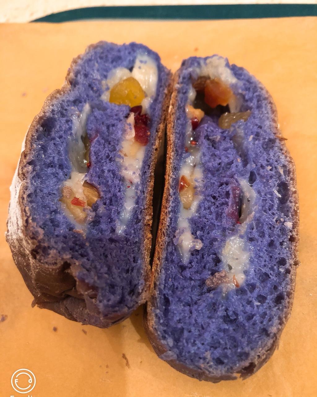 星空坚果麻薯欧包（蝶豆花版）