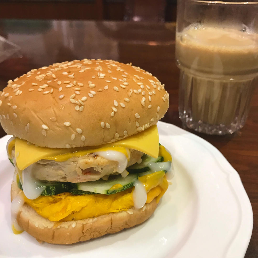 ㊙️低脂又饱腹的鸡胸肉时蔬饼，减脂餐！