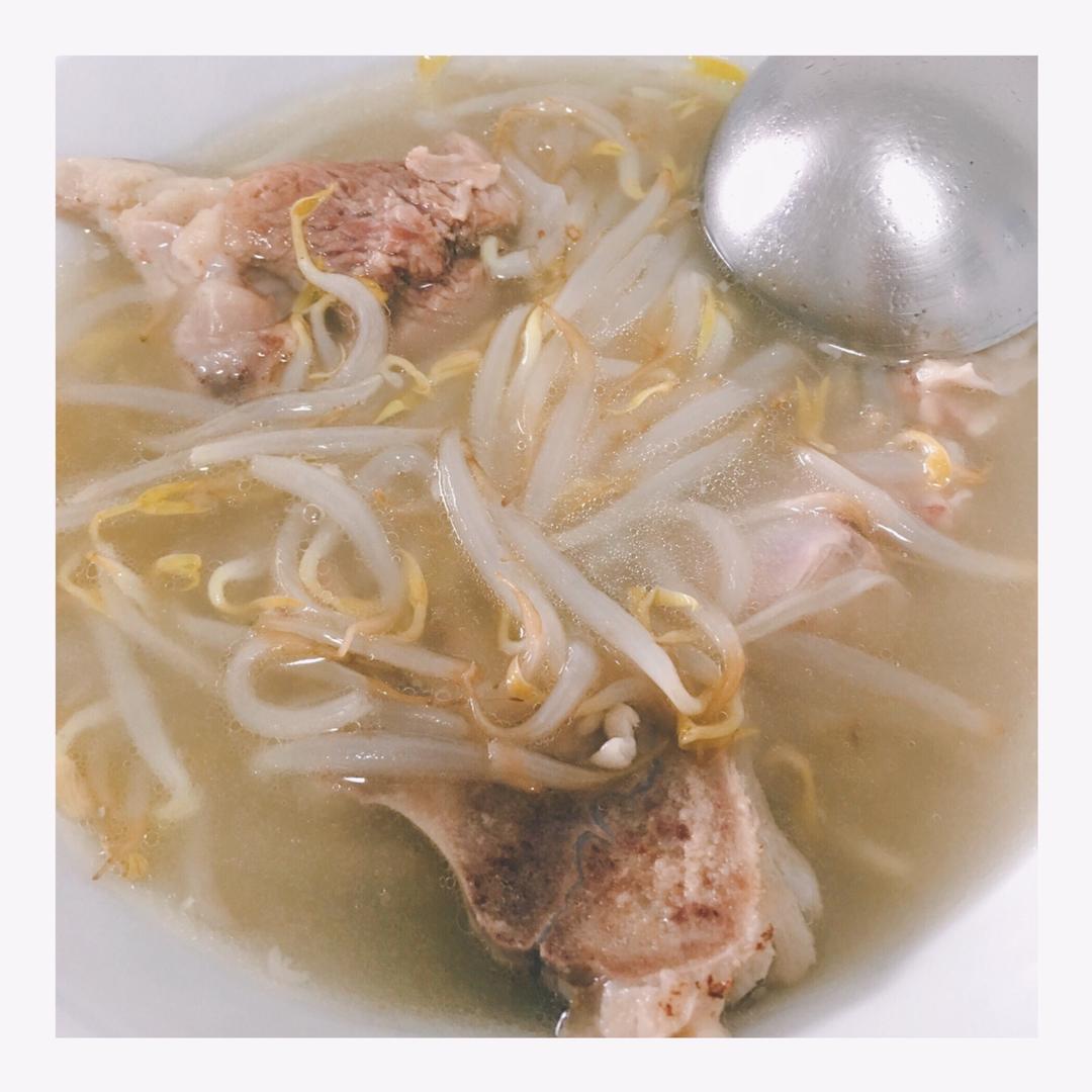 手机用户4088_d6yj做的豆芽猪蹄汤
