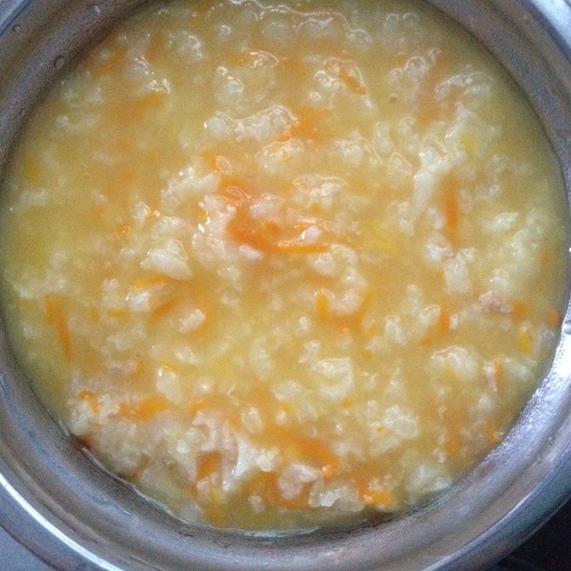 肉末胡萝卜粥（宝宝辅食）