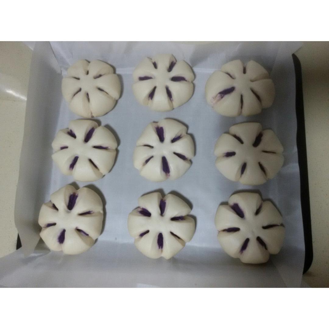 软噗噗的香芋小包