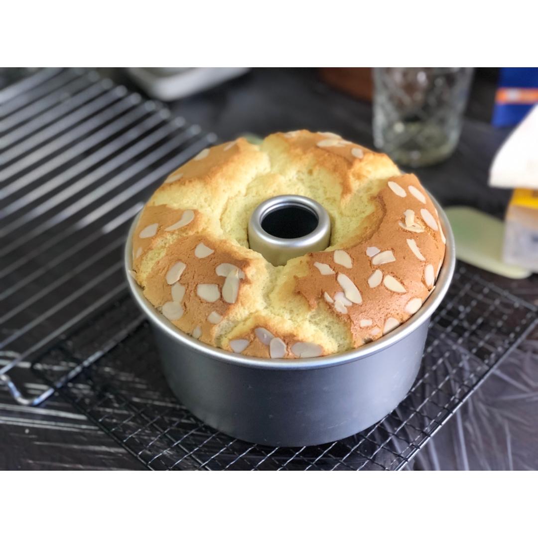 杏仁蜂蜜戚风蛋糕
