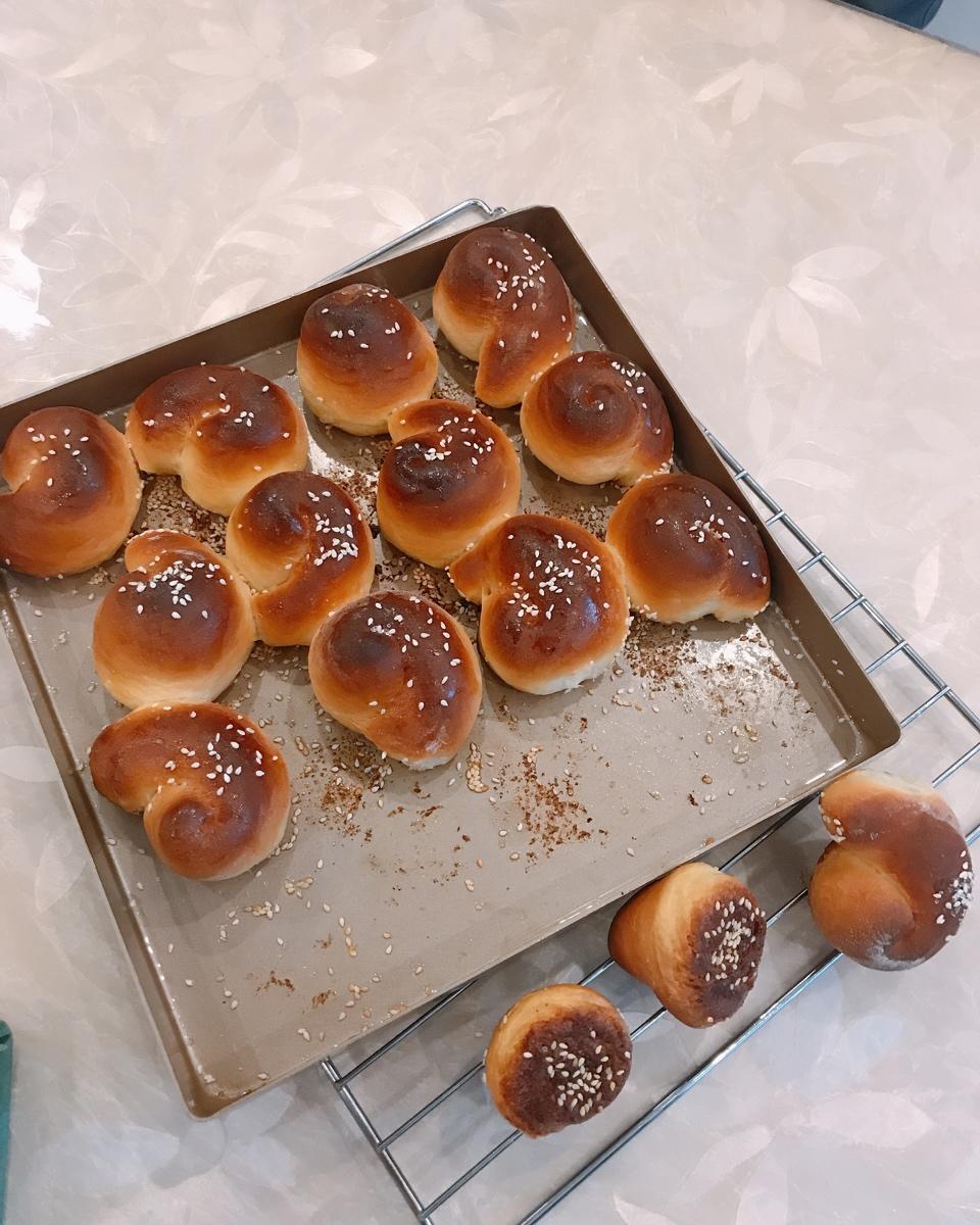 蜂蜜脆底小面包