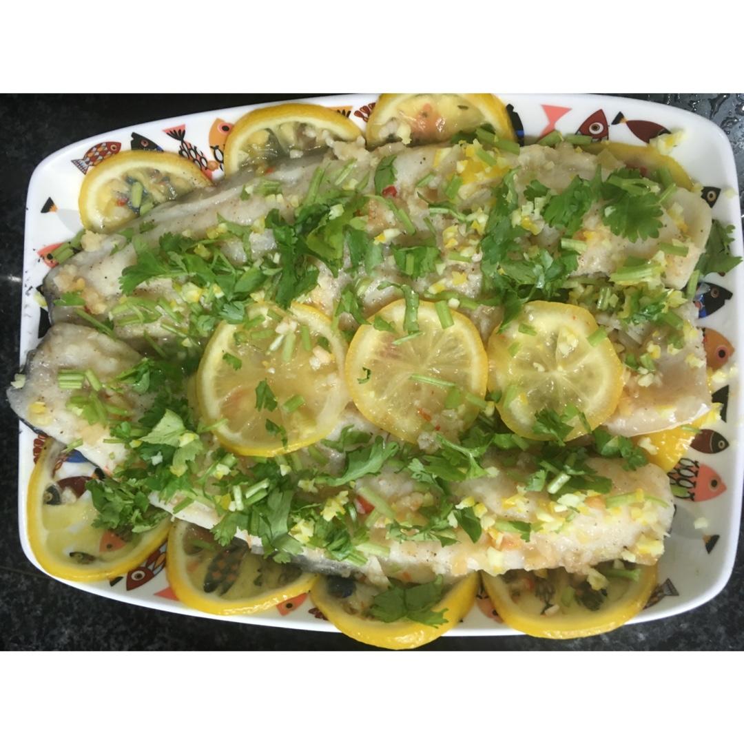 泰式柠檬鱼（➕番茄做酱汁改进版）