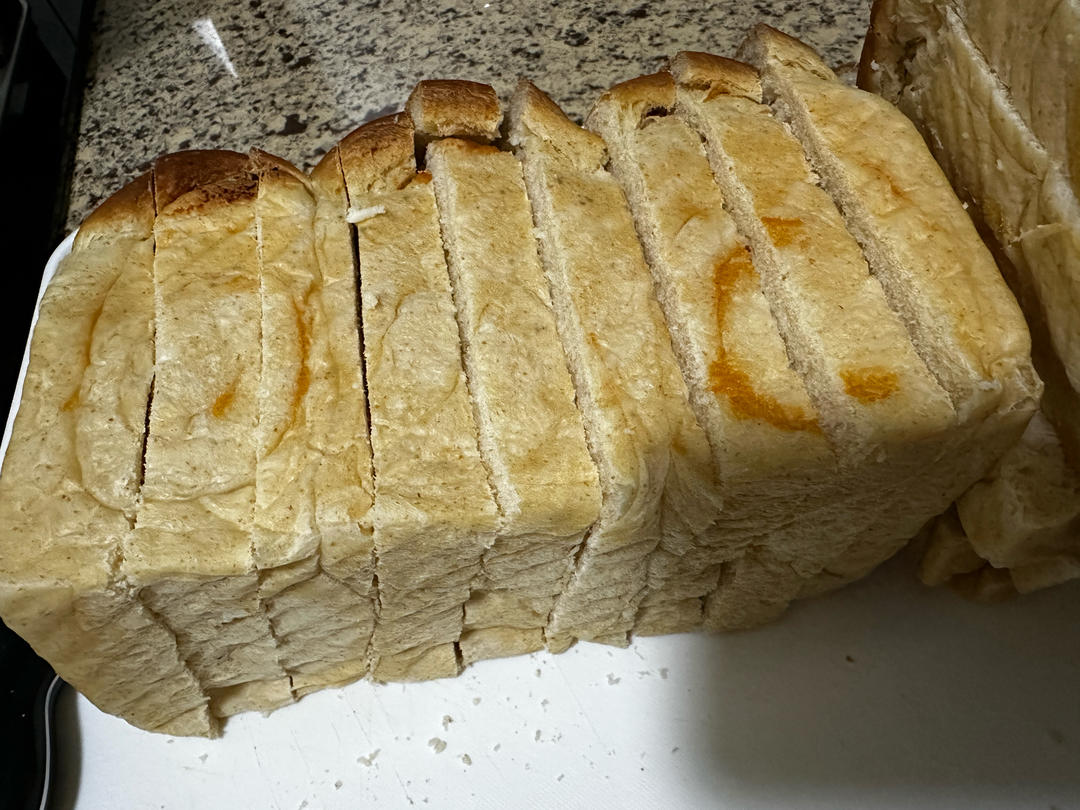 我认为最好吃的吐司🍞重磅奶油奶酪吐司（内含奶油奶酪馅料制作方法）