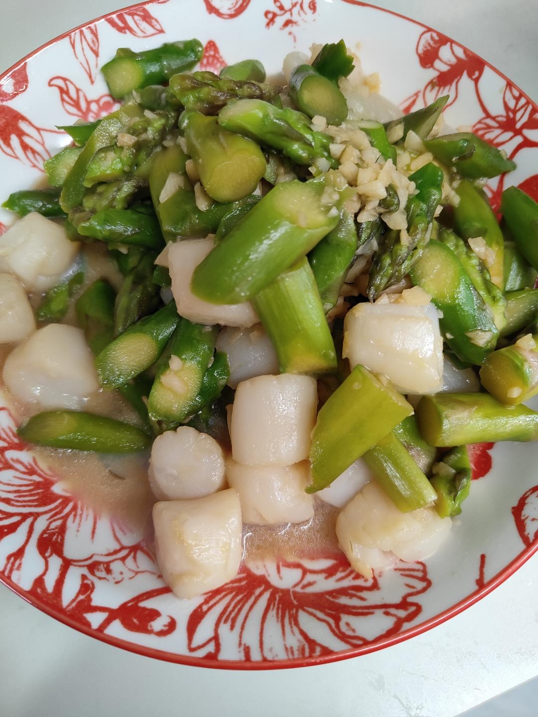 芦笋炒瑶柱&鲜扇贝