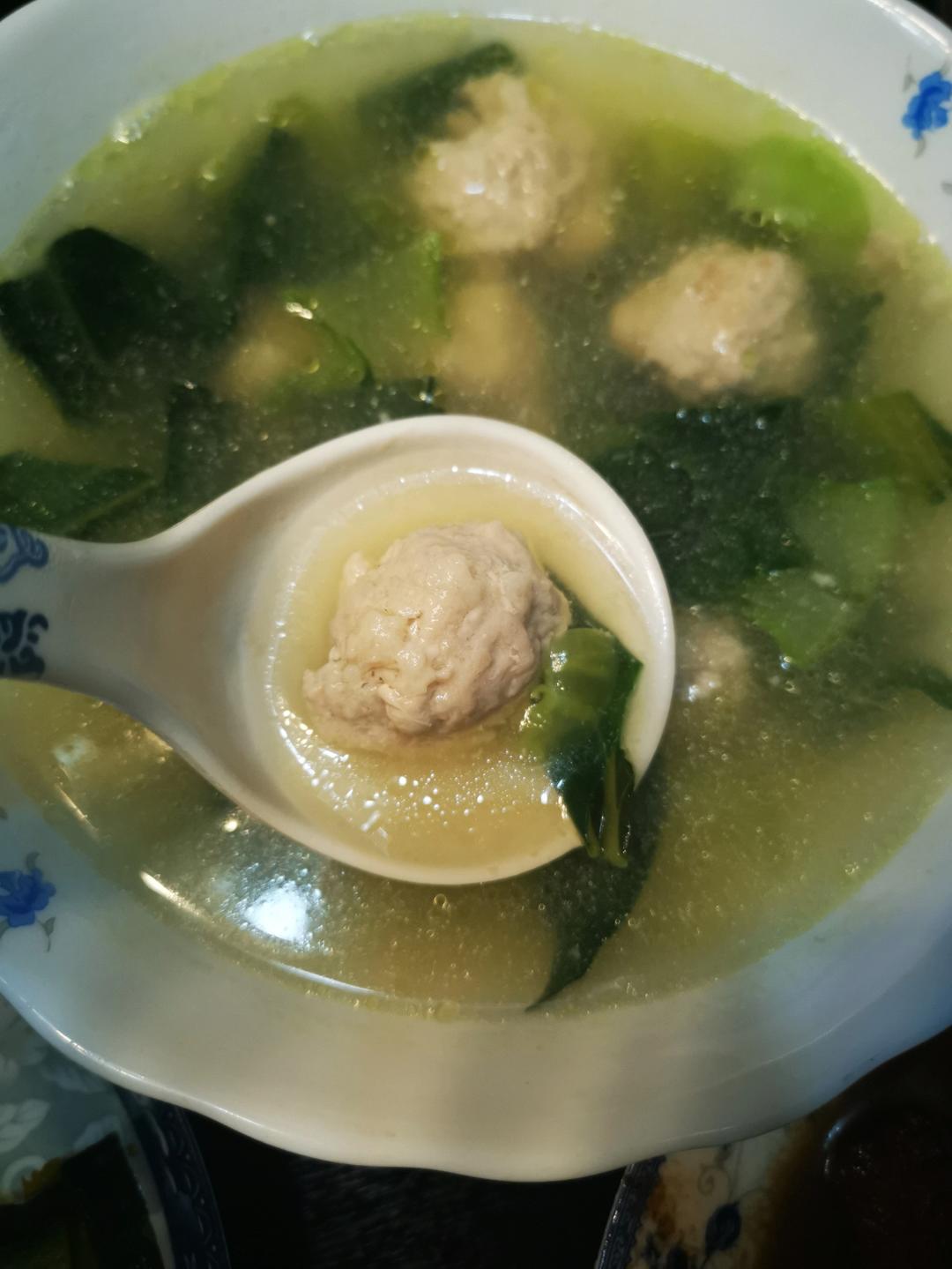 猪肉丸子汤