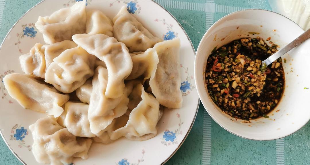 芹菜牛肉饺子/锅贴