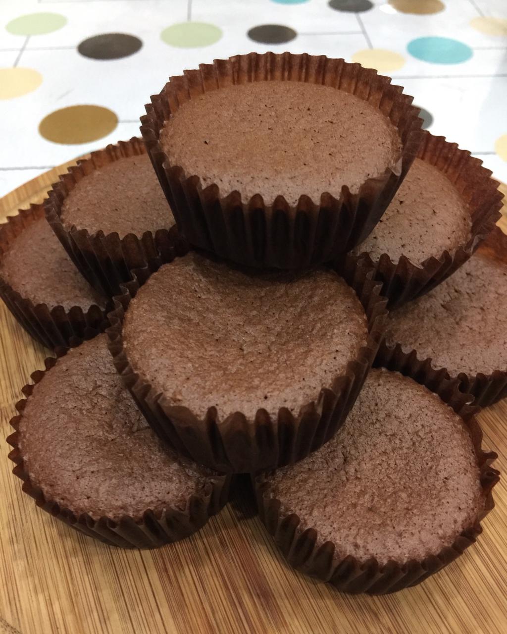 超润可可纸杯蛋糕