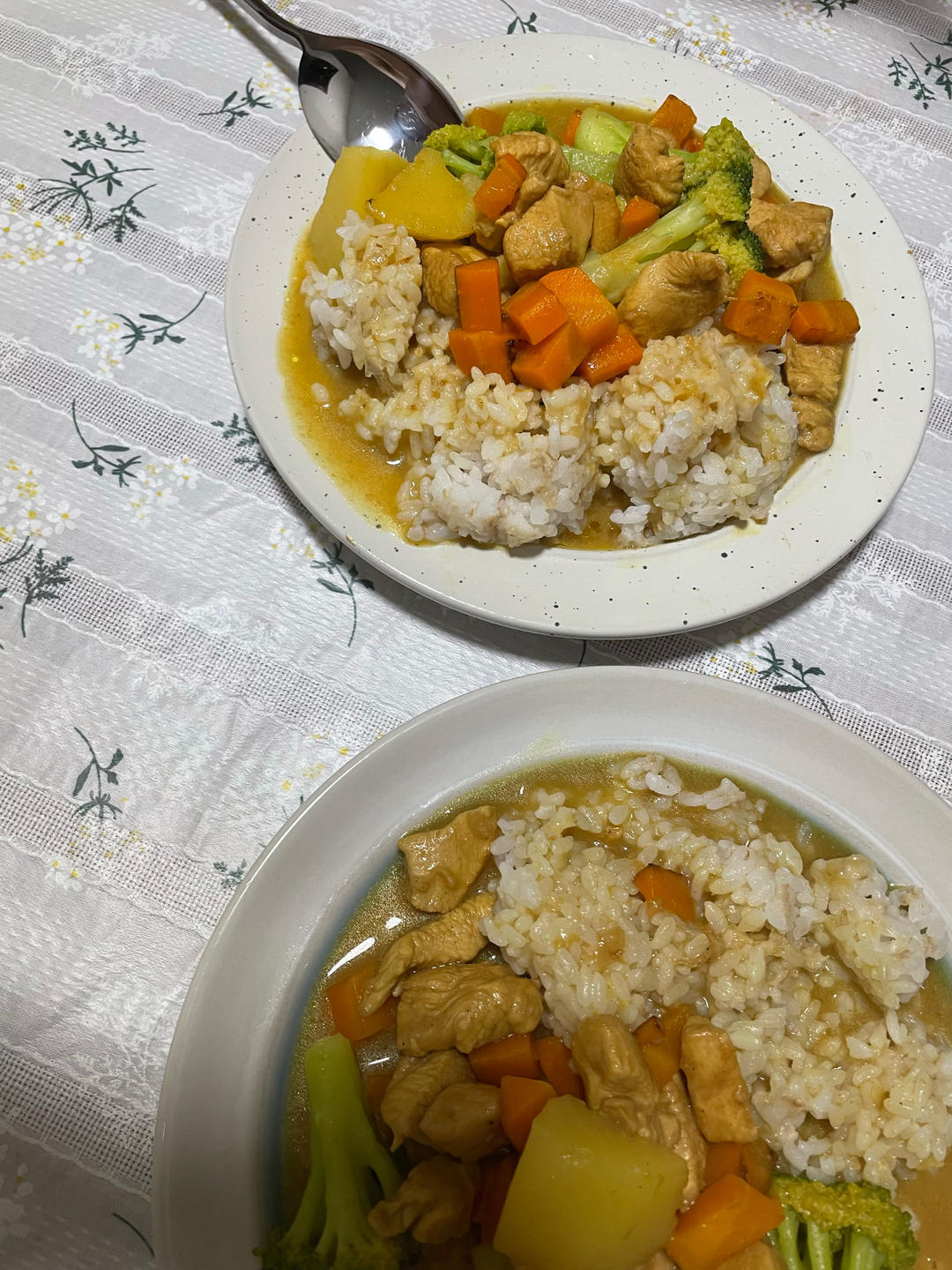 零失败日式咖喱鸡肉饭！！最正宗日本家庭做法！简单又好吃！