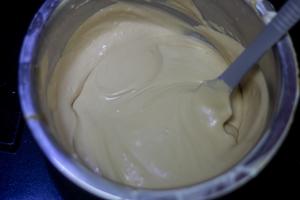 生椰拿铁慕斯蛋糕☕️固体yyds🥥椰香浓郁的做法 步骤8