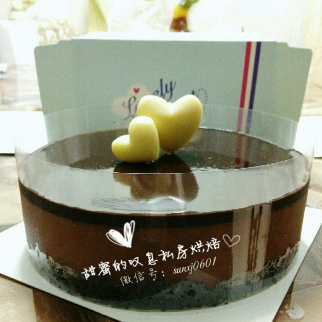 巧克力镜面淋酱<熊谷裕子>--让甜点穿上光泽亮丽的淋面外衣