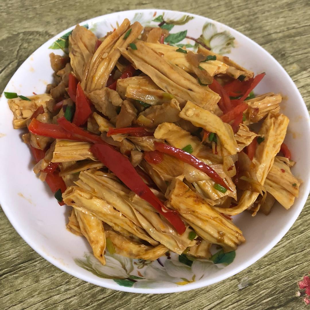 腐竹炒肉