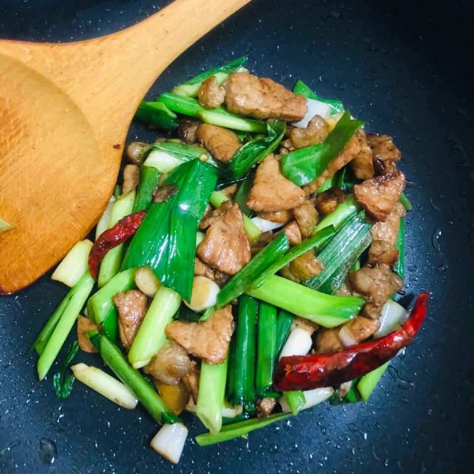 蒜苗炒肉