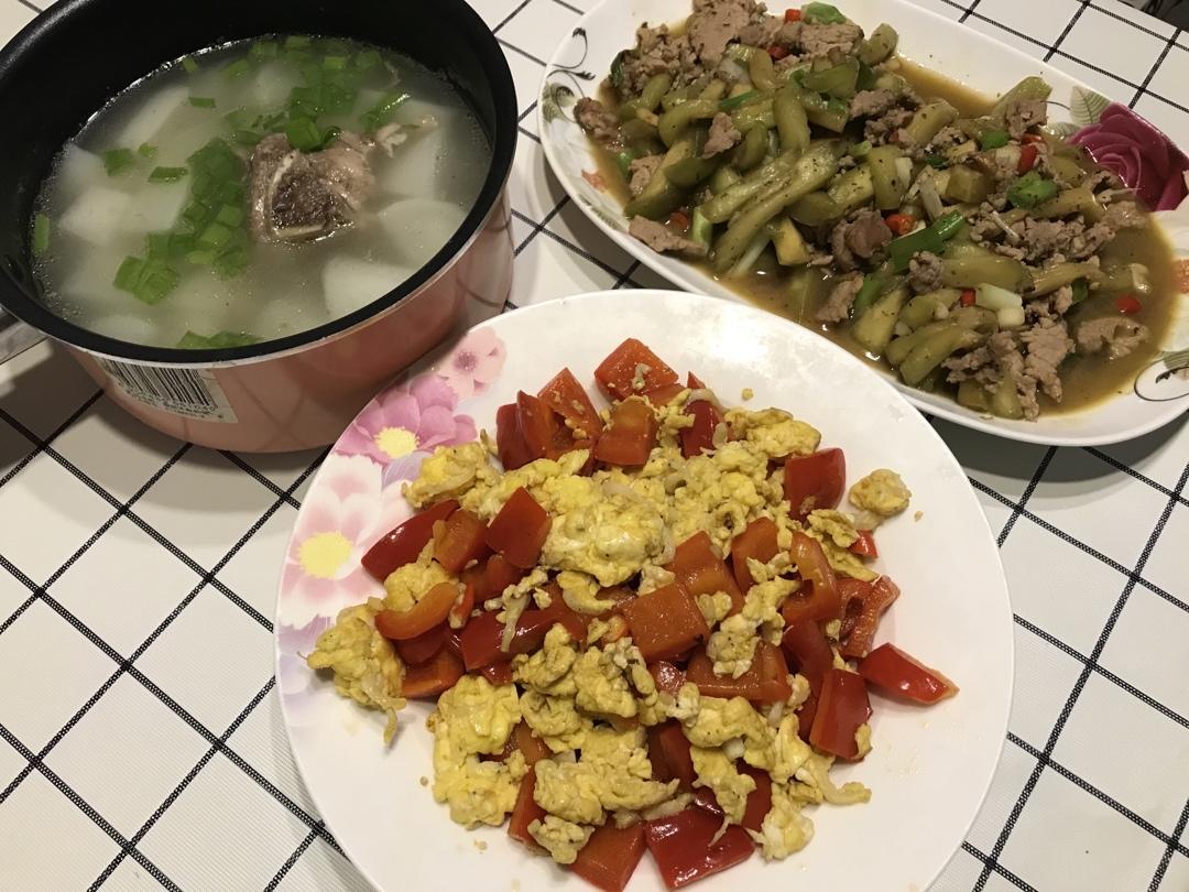 银鱼炒蛋