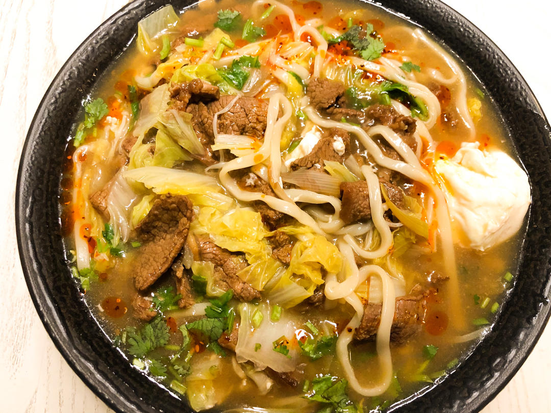 壁咚萌做的老北京羊肉氽面