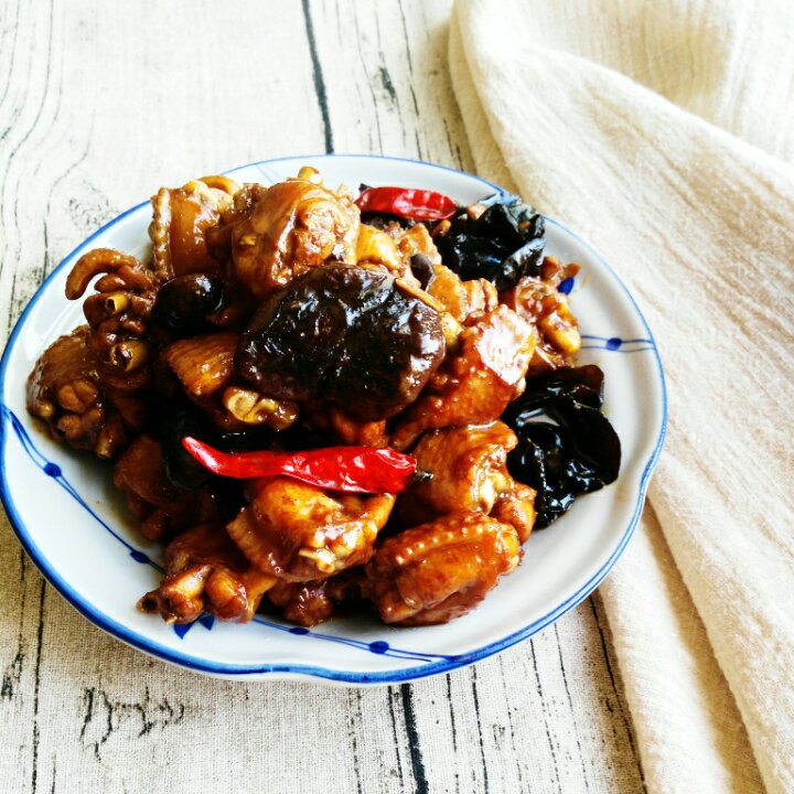 sunny秋影做的黄焖鸡翅文怡家常菜