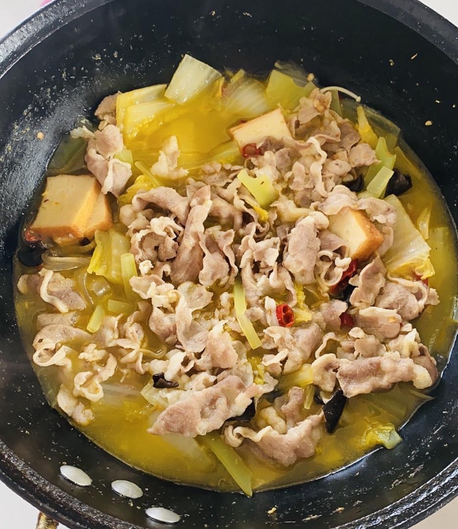 酸汤鲜虾羊肉卷