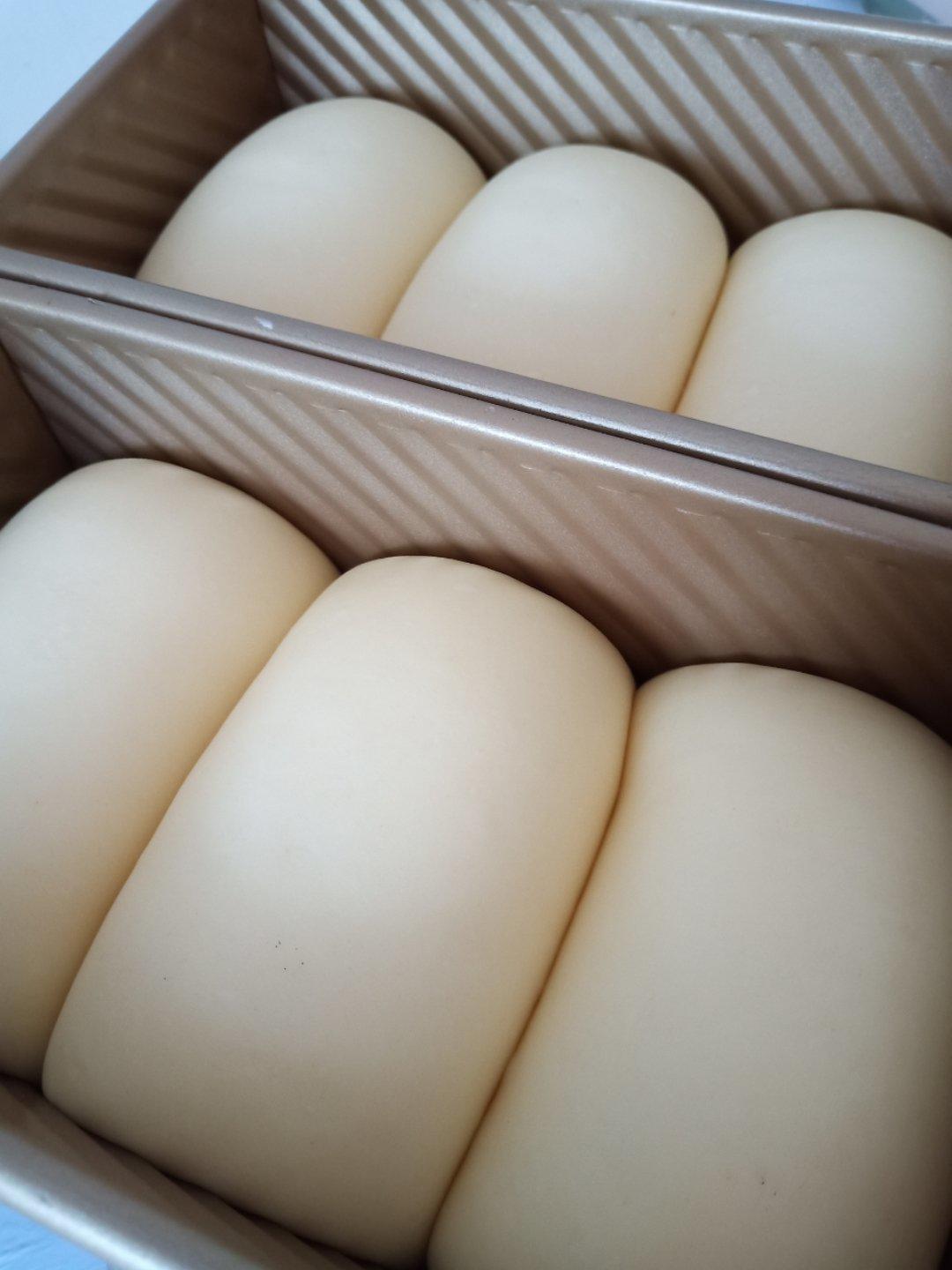 纯奶手撕吐司