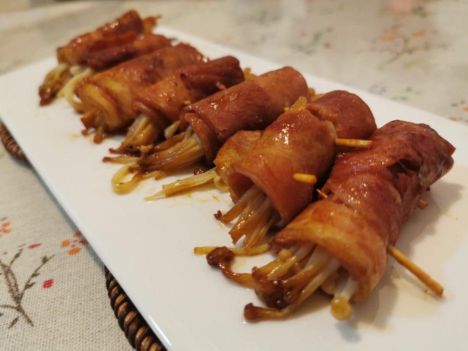 快手十分钟【金针菇培根卷】