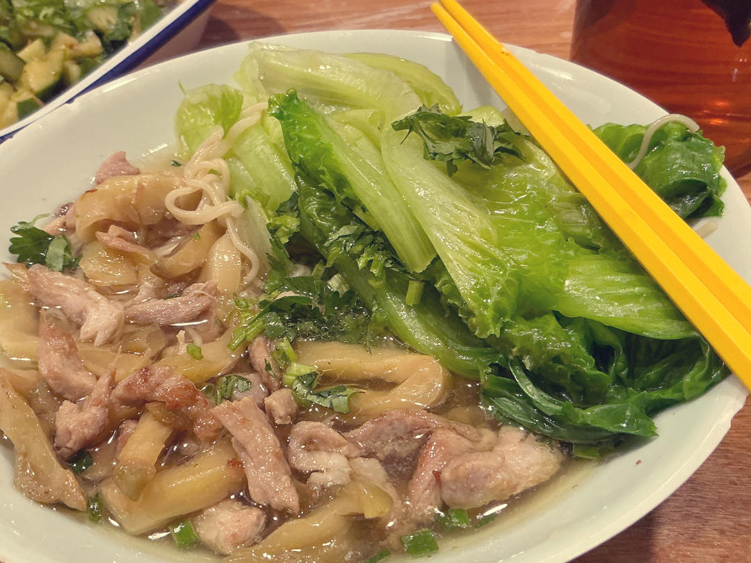 榨菜肉丝面