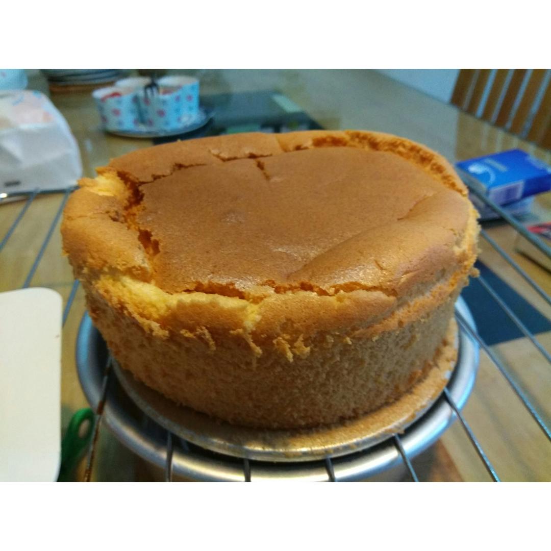 六寸戚风蛋糕