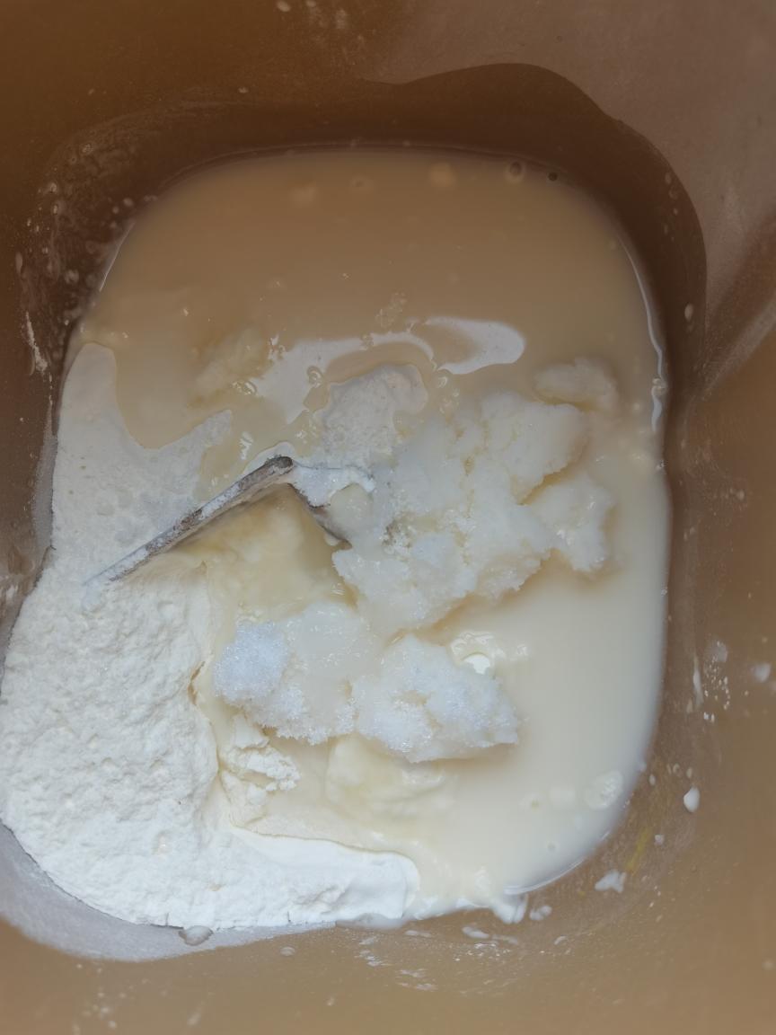 纯奶手撕吐司的做法 步骤1