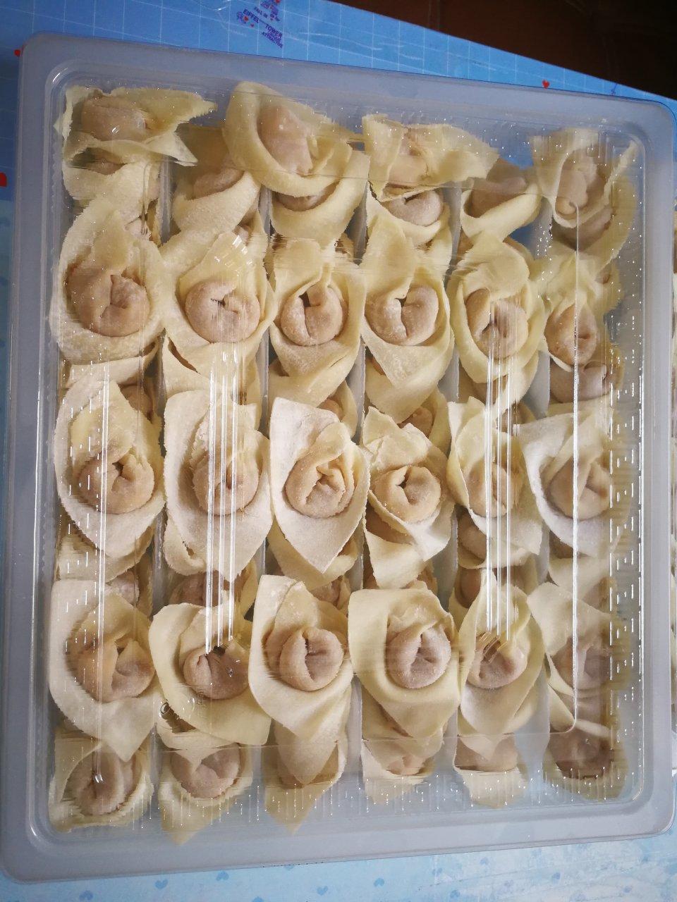 元宝馄饨的包法