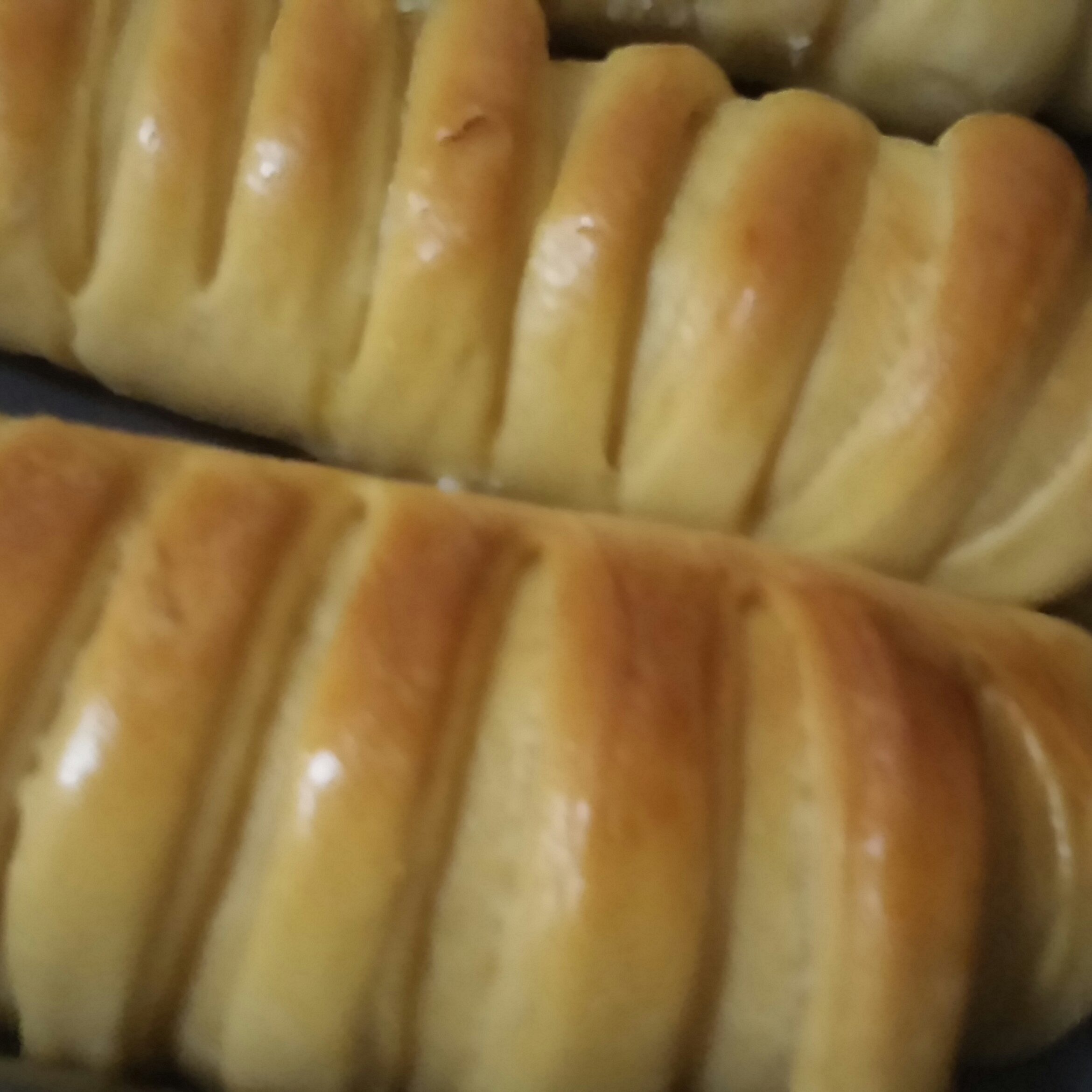 萌萌哒毛毛虫面包