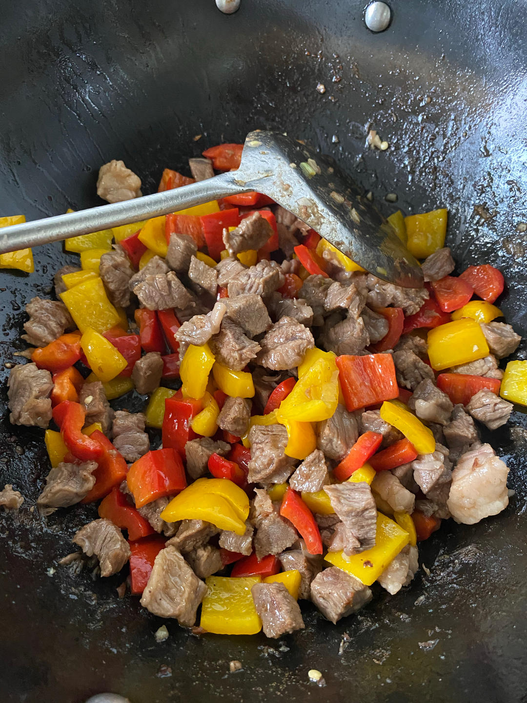 低脂低卡的彩椒牛肉粒