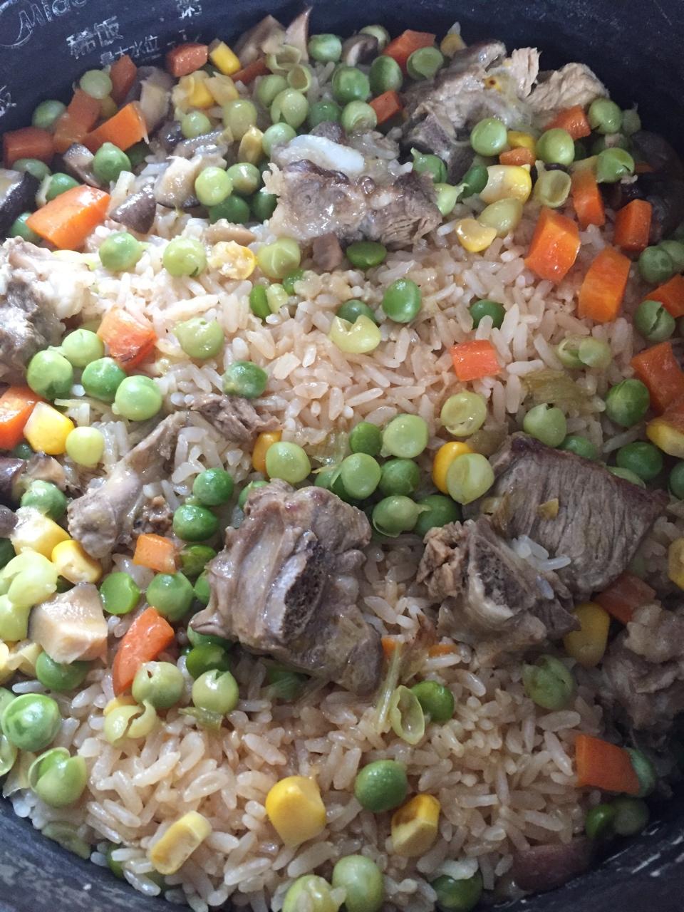碗豆香芋排骨饭