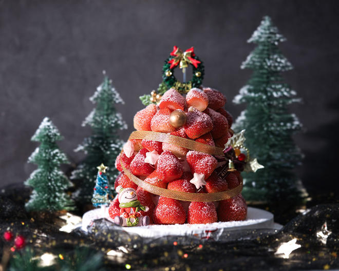 劣狐狐烘焙，圣诞草莓塔 草莓树蛋糕的做法