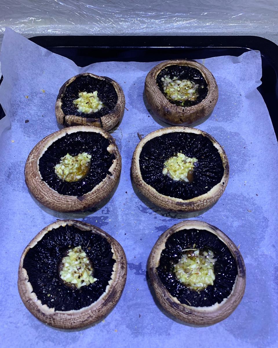 承味里昂黄油法香碎烤牛排菇，好吃的没道理！