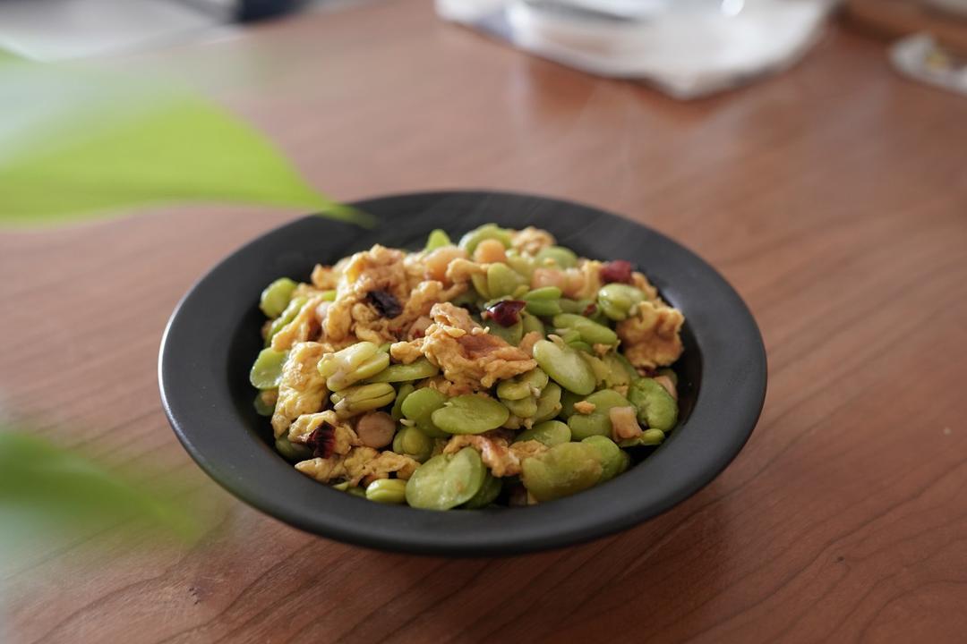 蚕豆炒蛋