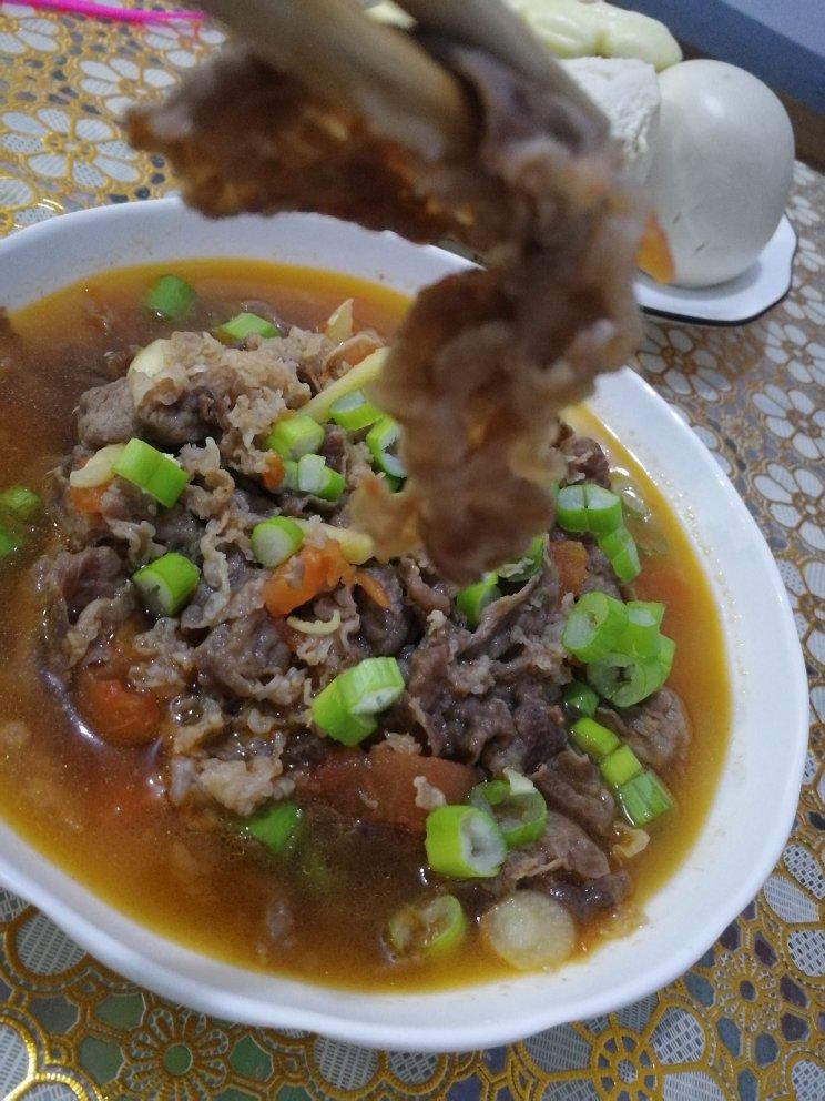 番茄肥牛汤