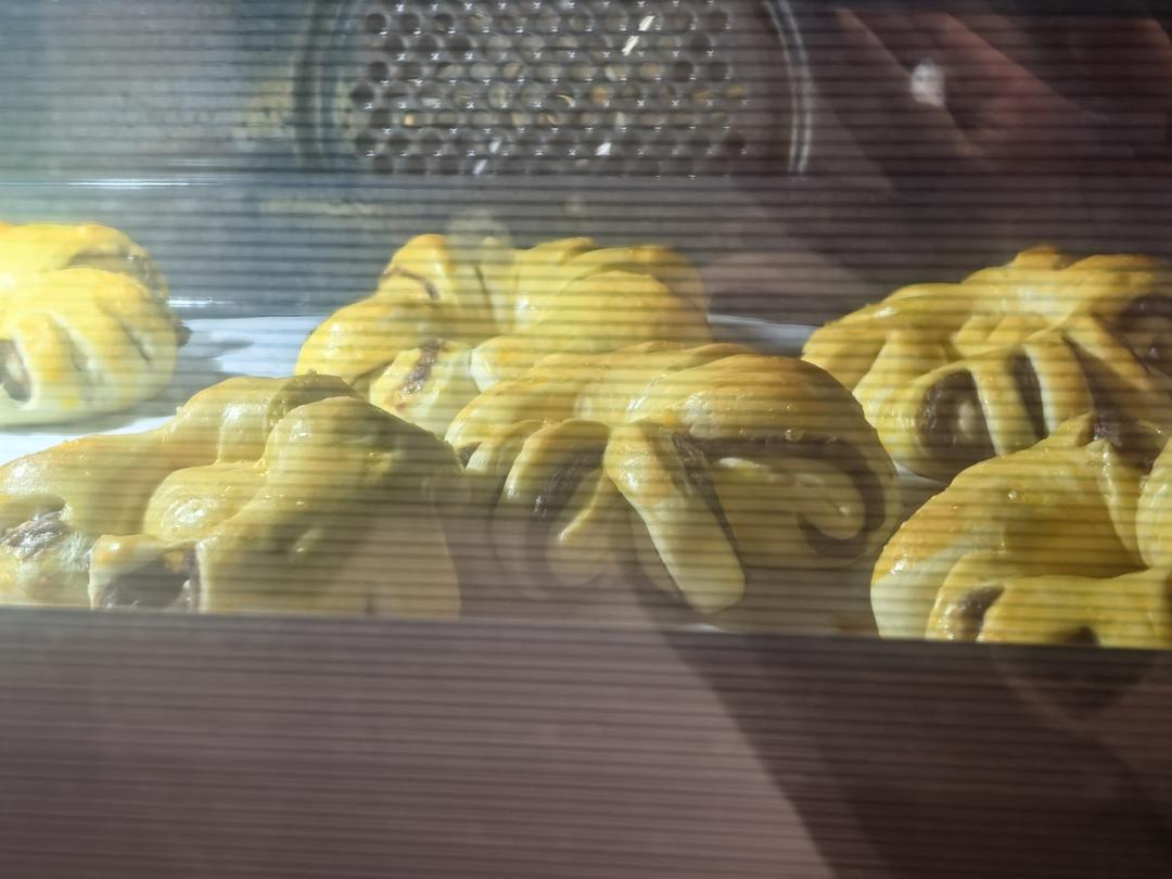 简单易学的红豆沙面包圈