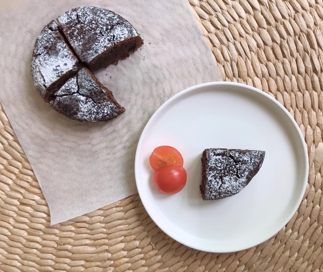 纯素椰子油巧克力蛋糕Vegan Chocolate Cake