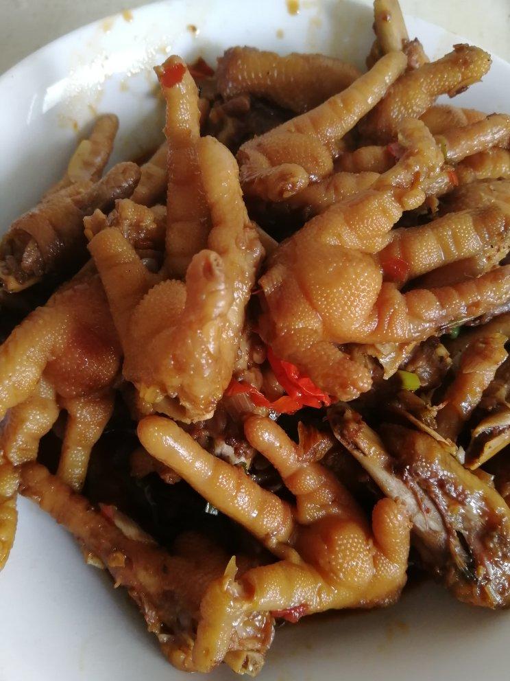 红烧鸡爪