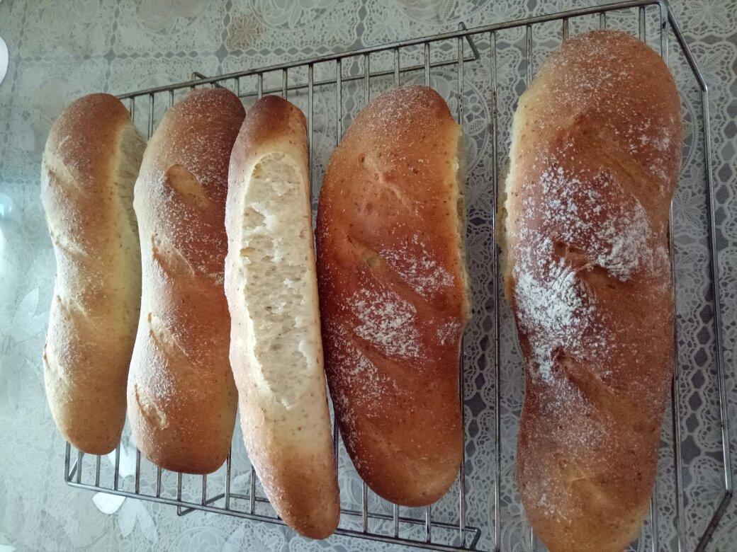 全麦松软小面包