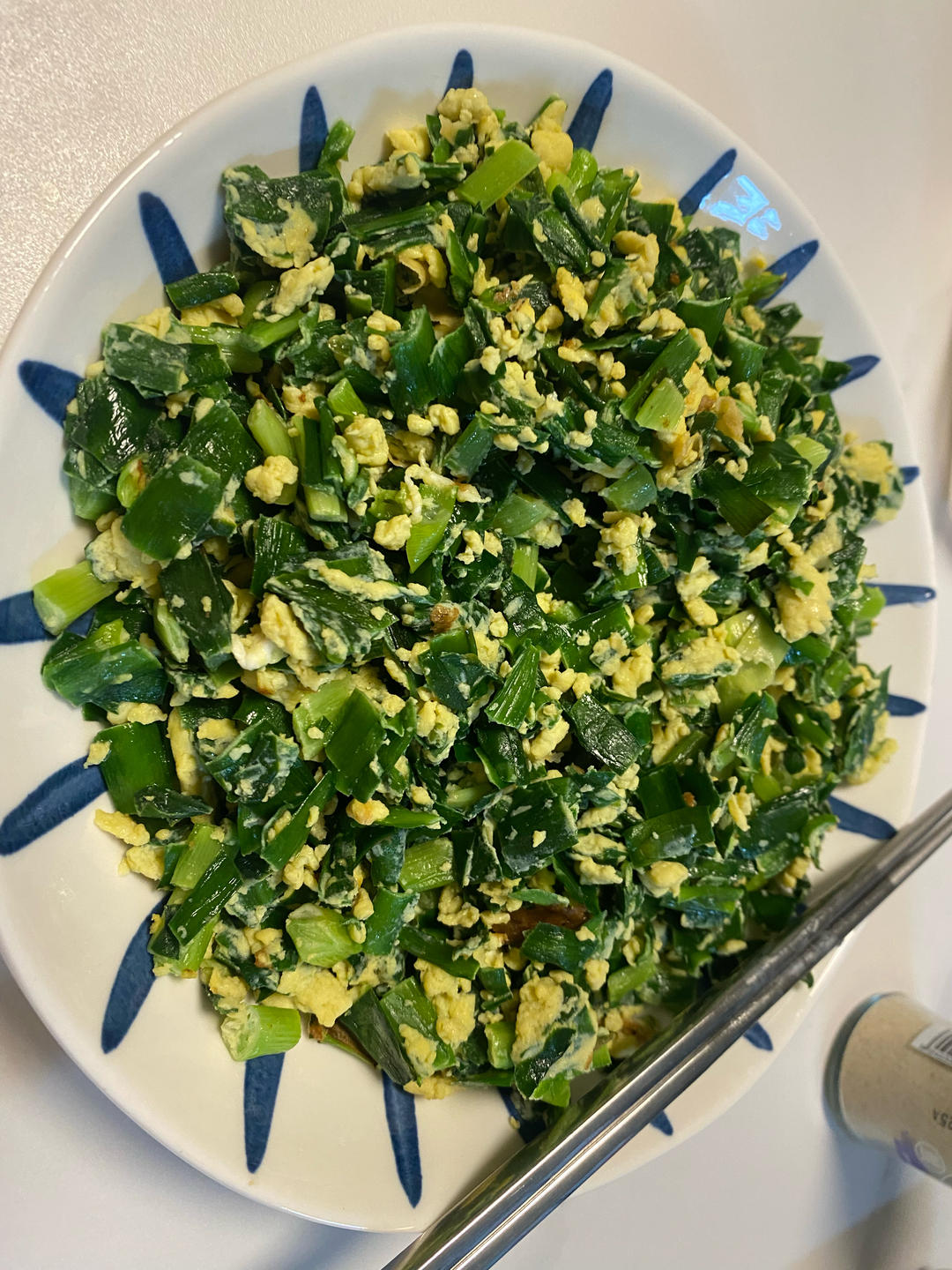 想念奶奶的韭菜炒蛋（又香又嫩有诀窍）