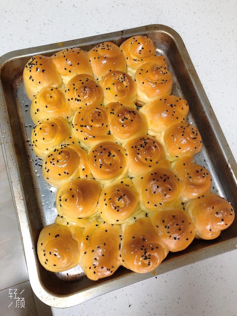 脆底蜂蜜小面包