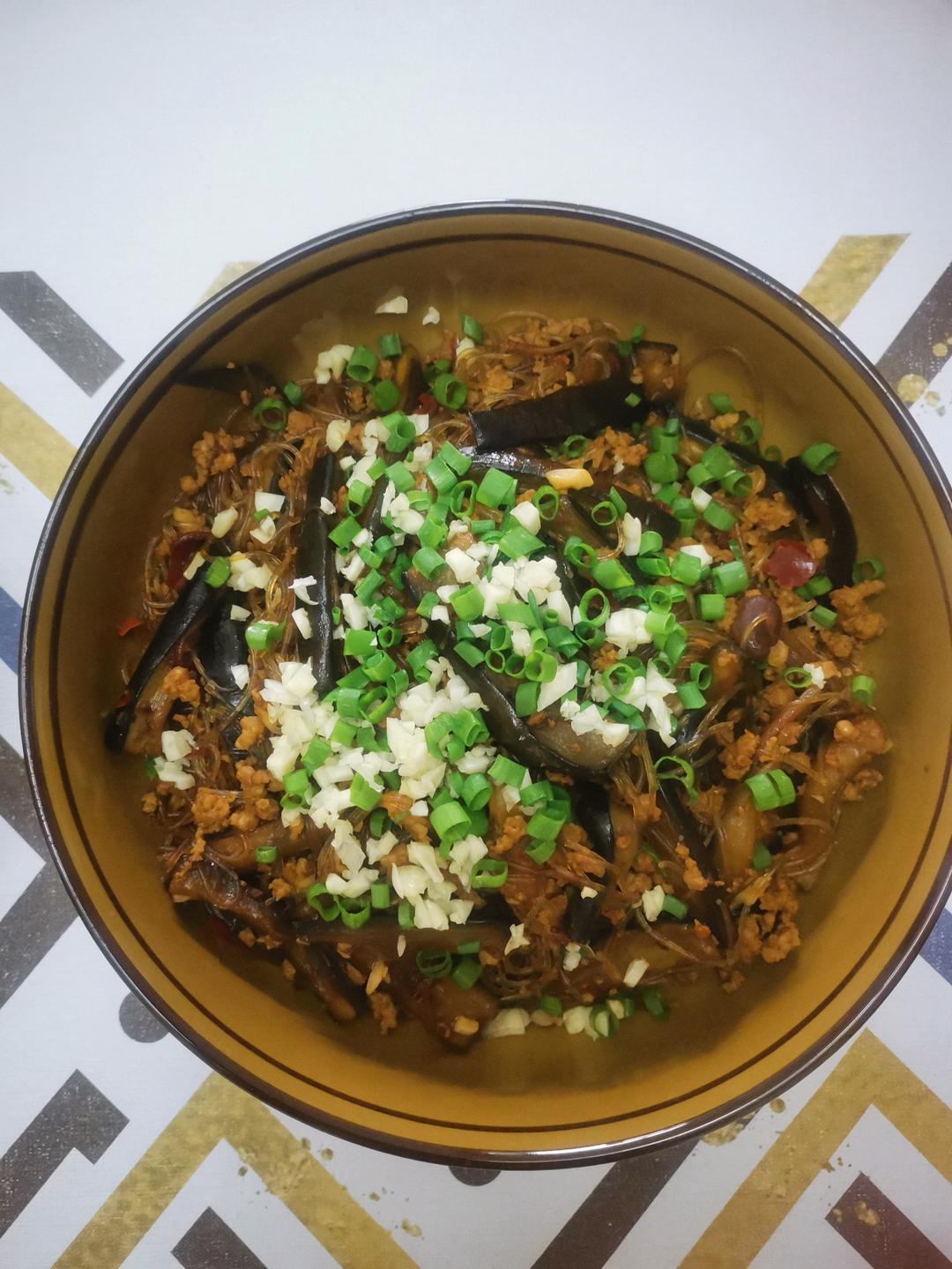 茄子肉末粉丝煲